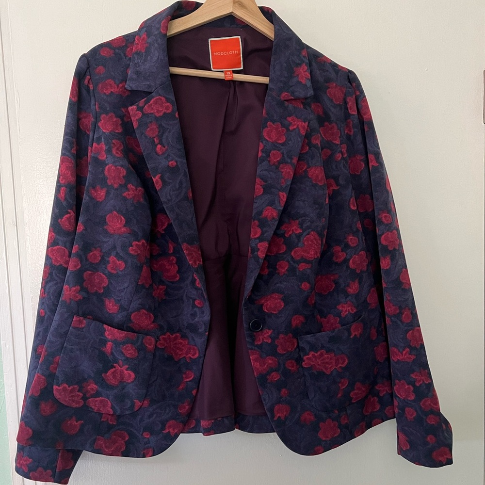 ModCloth Floral Peplum Back Blazer 1X